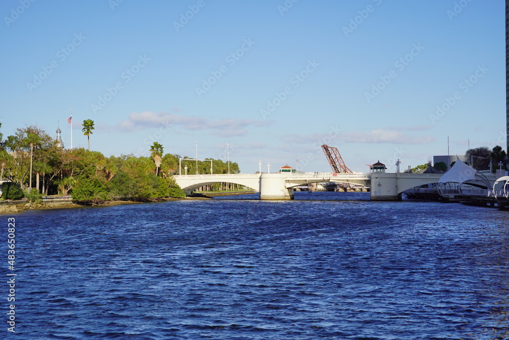 Beautiful Hillsborough River and waterfront building downtown in Tampa, Florida	
