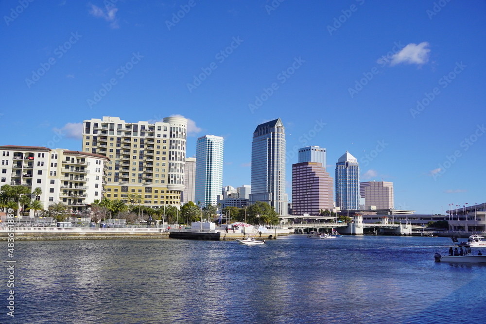 Beautiful Hillsborough bay bayshore waterfront house in Tampa, Florida