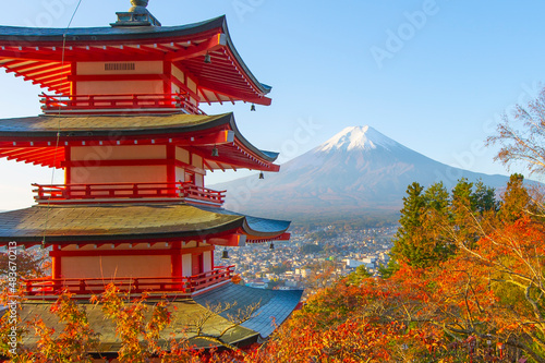 Fuji Mountain and Chureito Pagoda in Autumn Morning  Fujiyoshida  Yamanashi  japan
