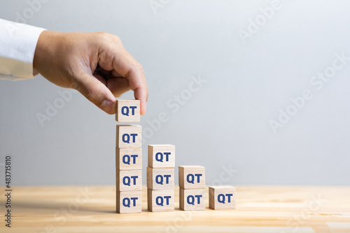 Fotografie Fed with QT with financial,economy management