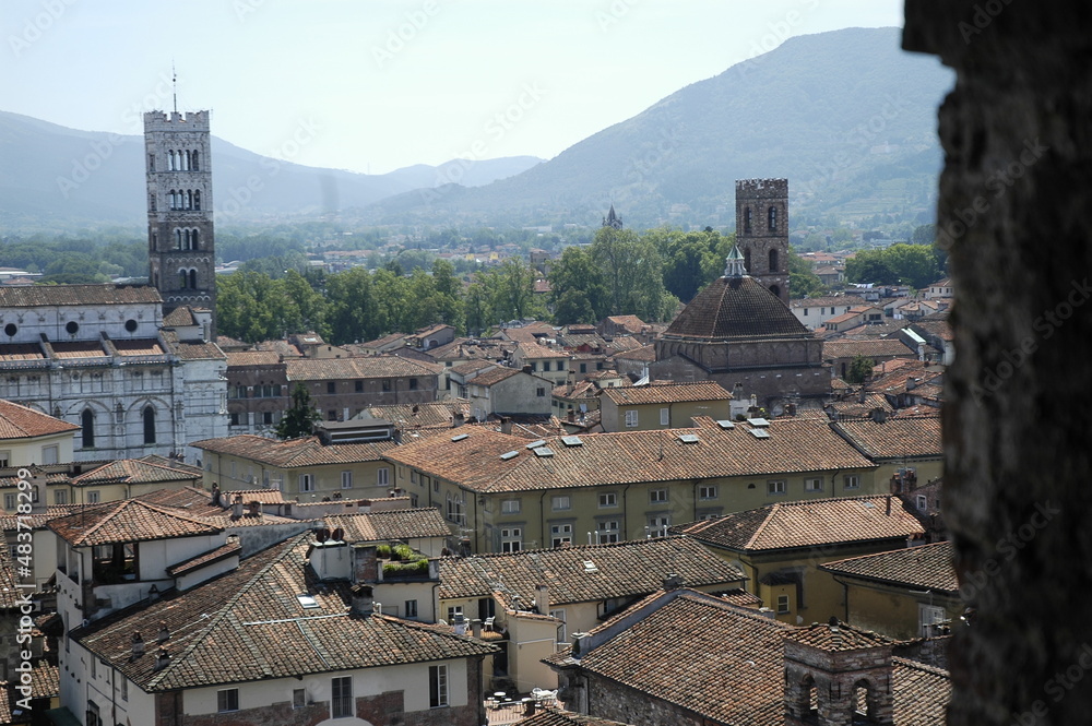 Lucca, Toscana. Veduta della città dalla Torre Guinigi
