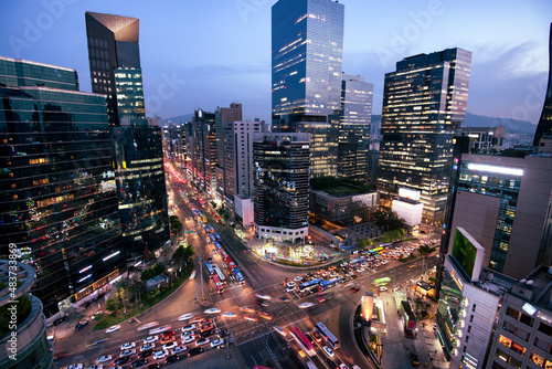 Obraz na płótnie traffic at night Seoul, South Korea. w salonie