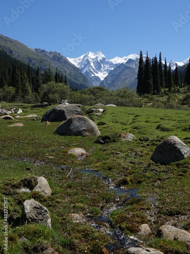 Oguz-Bashi Peak (Yeltsin Peak) 5168m. Kyrgyzstan.
  JetiOguzTerskeiAlatau Tian Shan Gorge. Kyrgyzstan
