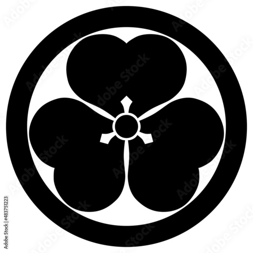 酒井忠次の家紋です。丸に片喰といいます。