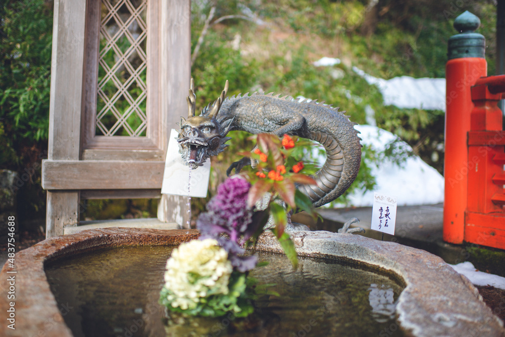 手水舎の龍 鞍馬寺 貴船神社 京都観光 Stock Foto Adobe Stock