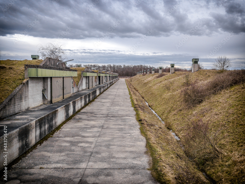 Fototapeta premium US Trainingsgelände - Lost Place