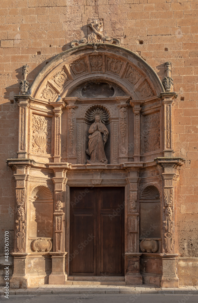 Main facade of the Cloister of Sant Bonaventura