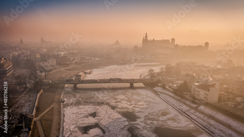 Kraków Wawel i Wisła - sunrise over the city