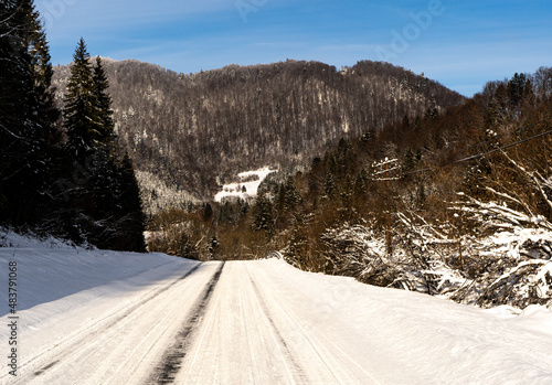Fototapeta Naklejka Na Ścianę i Meble -  Bieszczady, Polska , połonina , góry, Karpaty