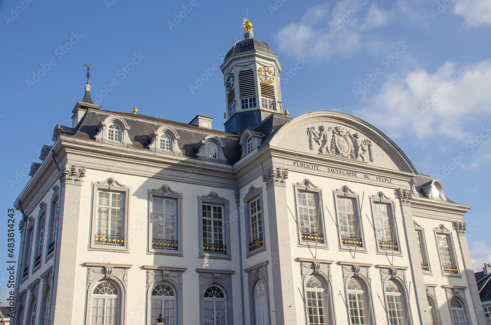 Verviers town hall is situated near Perron, and close to Administration