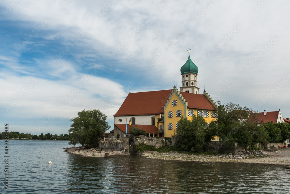 Katholische Kirche St. Georg in Wasserburg am Bodensee, Bayern, Deutschland