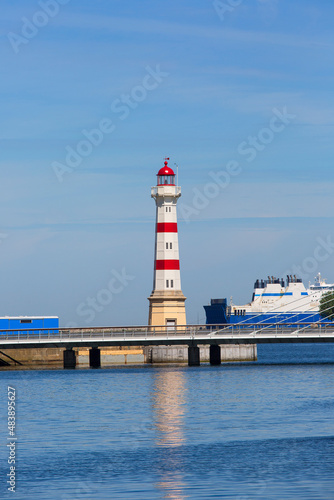 Lighthouse in the port on the Baltic Sea, Malmo, Sweden © mychadre77