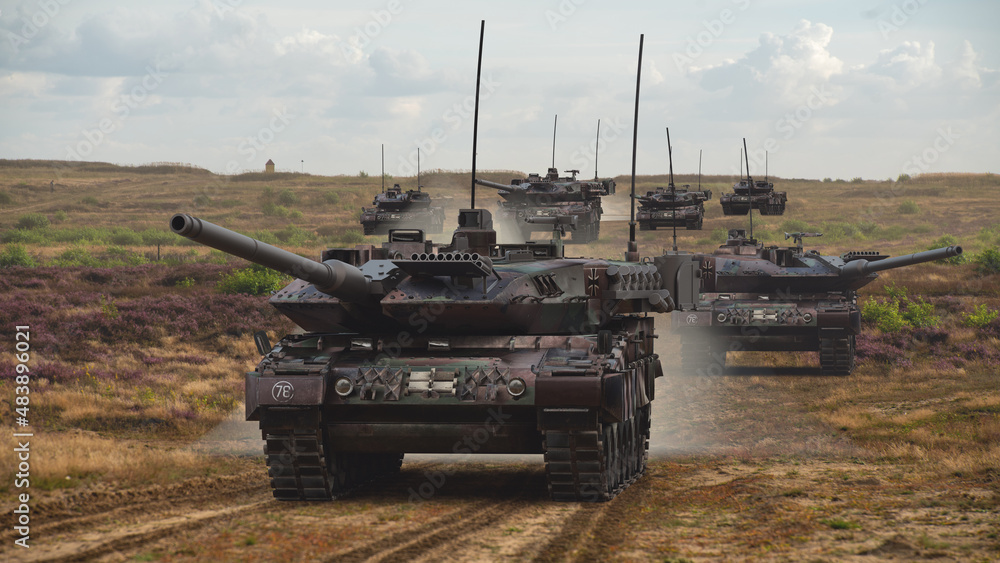 Fototapeta premium German Main Battle Tank Leopard 2A7