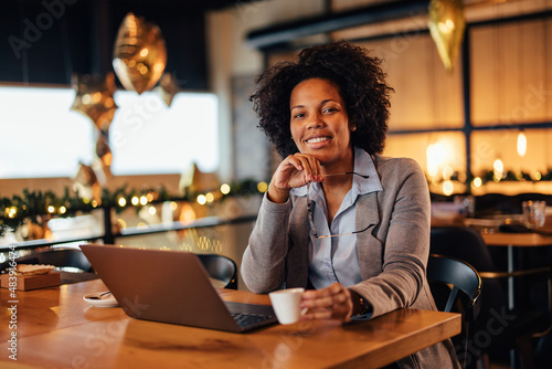 Valokuva Portrait of confident African-American woman, thinking about her career