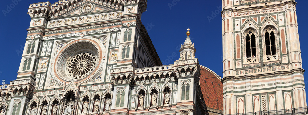 Fototapeta premium Italy, Tuscany, Florence, facade of the Cathedral of Santa Maria dei Fiore,Florence, Tuscany, Italy, Europe