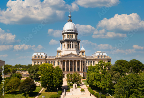 Vászonkép Illinois state capitol building.