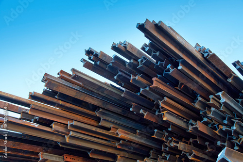 Raw material steel