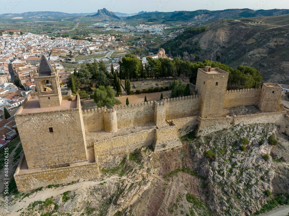 Hermosa alcazaba de la época musulmana en la ciudad de Antequera, Málaga
