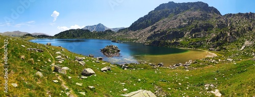 Tableau sur toile LAGO DE MONTMALUS (Encamp - Andorra)