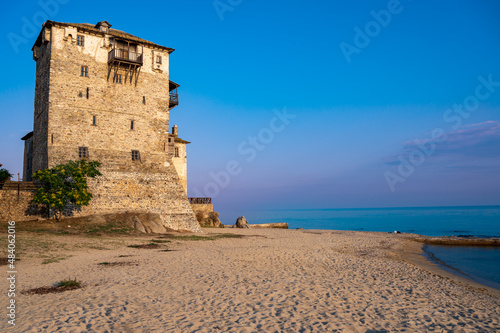 Byzantinischer Turm von Prosphorion in Ouranoupoli - Ouranoupoli, Athos, Chalkidiki, Griechenland