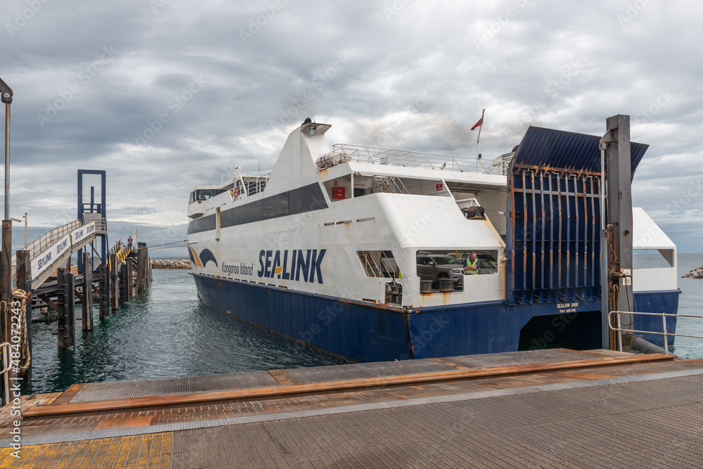 Kangaroo Island Sealink Ferry, Sealion 2000, departing the terminal in