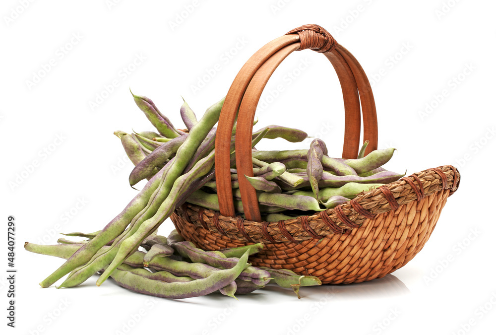 Obraz premium Green kidney bean on white background