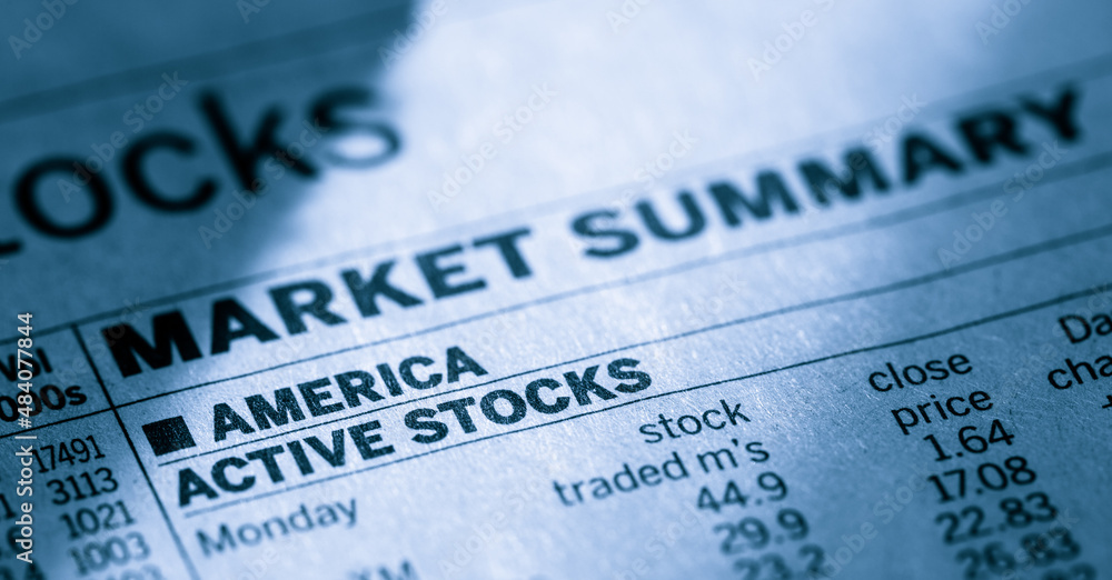 Page with US Stock Market Data Columns Page with US Stock Market Data Columns