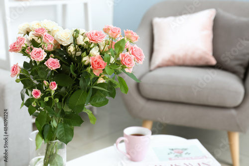 Vase with bouquet of beauti...