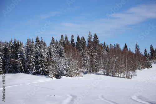 Mountain views in winter, snow and sun © serav