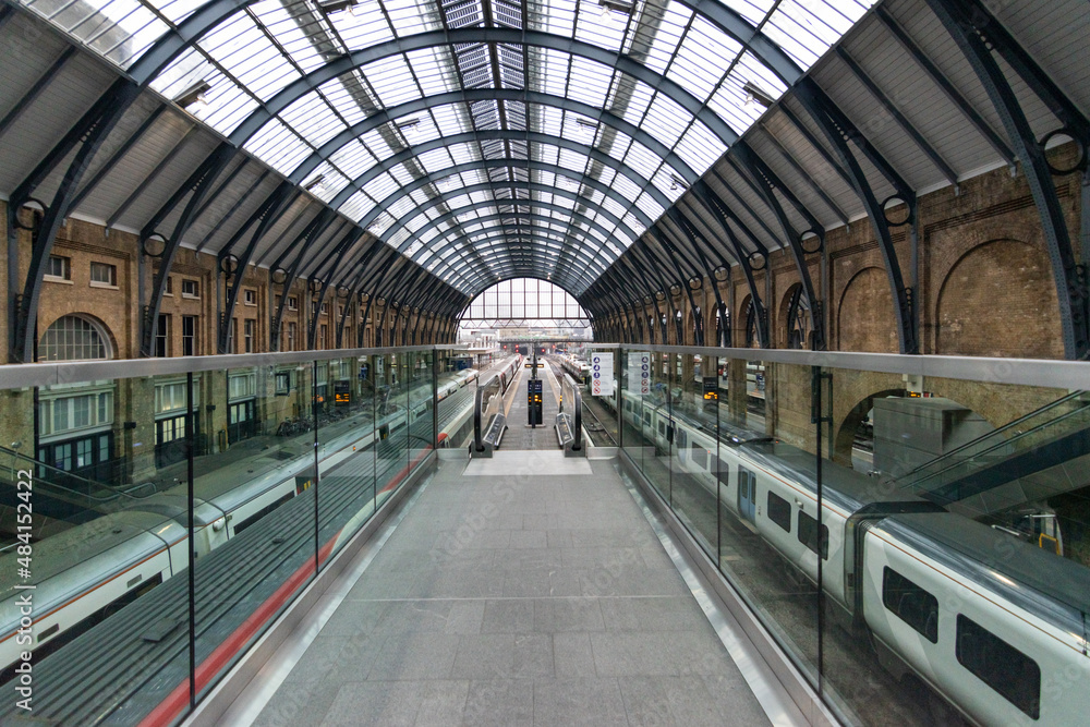 Fototapeta premium View of London King's Cross Station