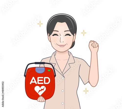 AEDを持った女性
