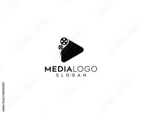 Media icon logo design, film icon logo design, media film vector logo design