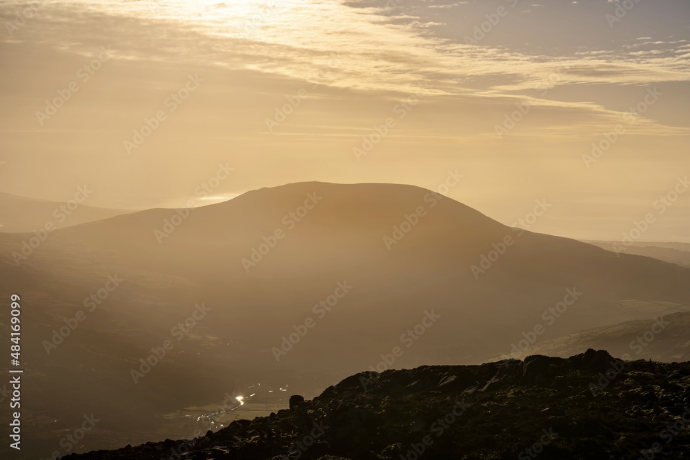 Naklejka premium North Wales Mountain sunrise over Snowdonia and the Welsh valleys