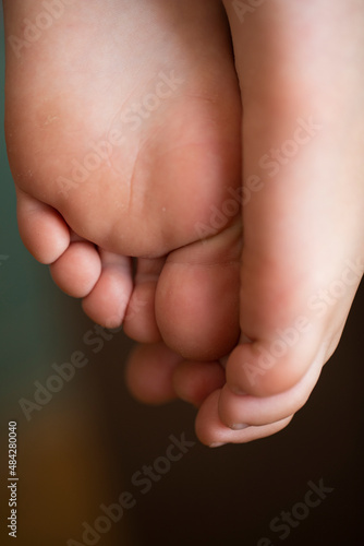 feet © Erika