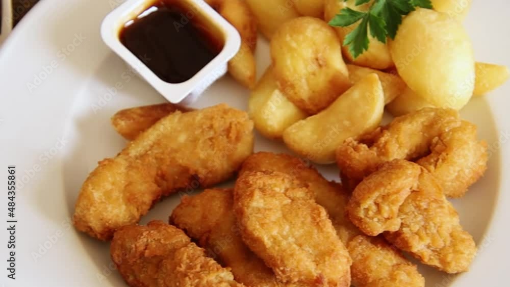 chicken tenders with potatoes and barbecue sauce chicken tenders with potatoes and barbecue sauce