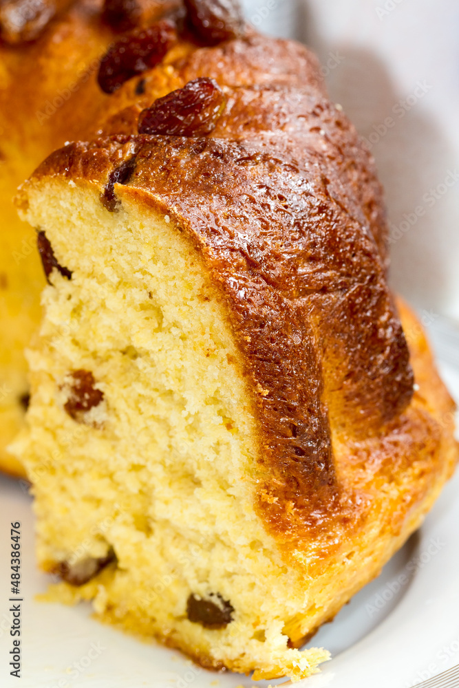 Raisin Cake Raisin Cake