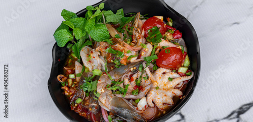 Thai Spicy Seafood Mixed Dishes