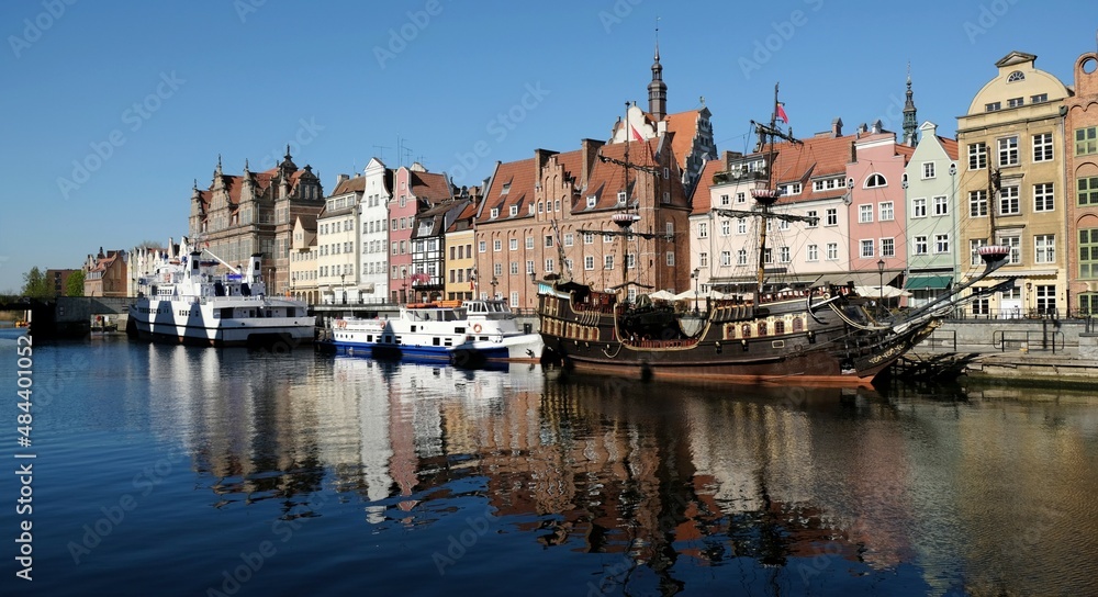 Panorama of Old Town in Gdansk and Motlawa river with ships.