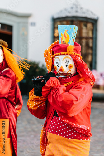 Schilderij op canvas Musikanten und Basler Fasnacht
