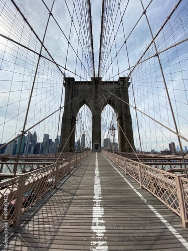empty Brooklyn bridge © svanius