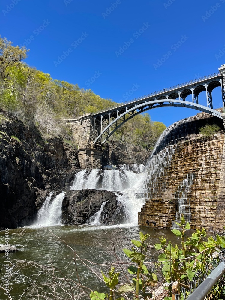 Obraz premium croton dam bridge