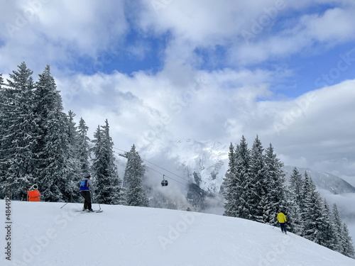 Skifahren mit Skipanorama und Gondel 