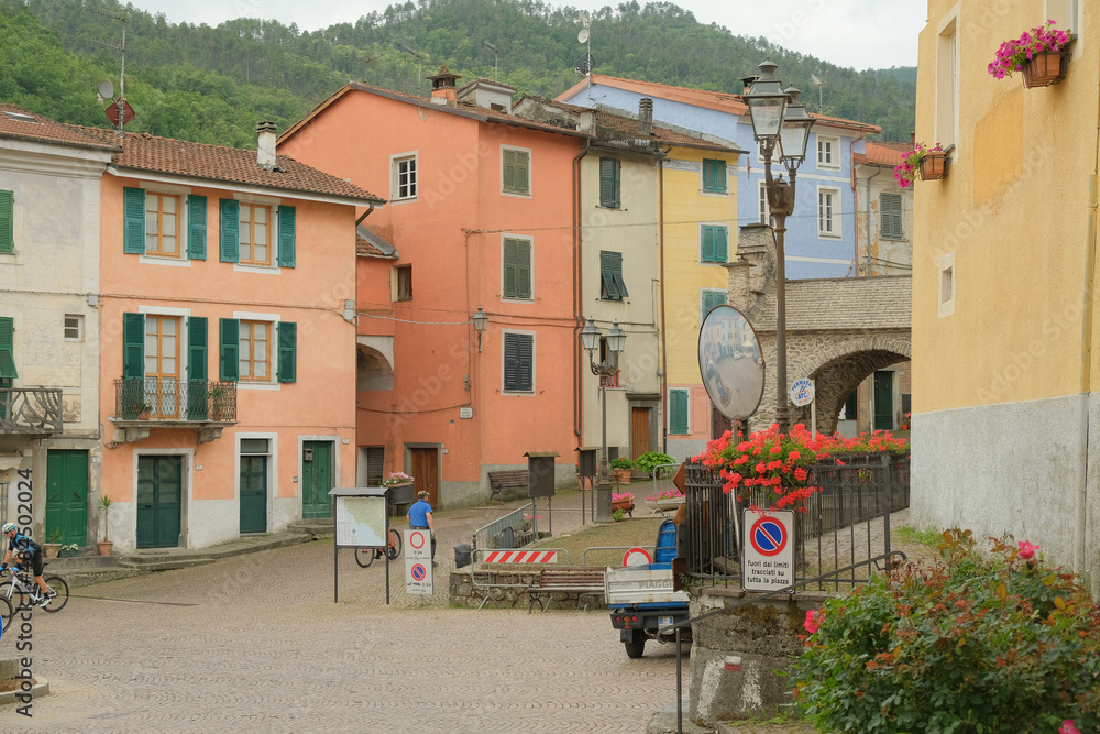 Il centro storico del comune di Pignone in provincia di La Spezia, Liguria, Italia.