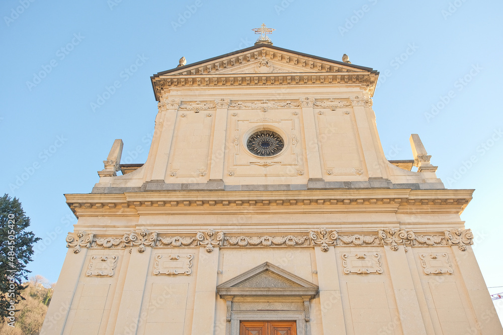 La chiesa di Santa Maria Annunciata a Ponte Lambro, Italia.