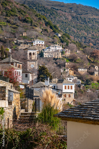 Fototapeta Naklejka Na Ścianę i Meble -  Traditional greek village of Makrinitsa on Pelion mountain in central Greece. 