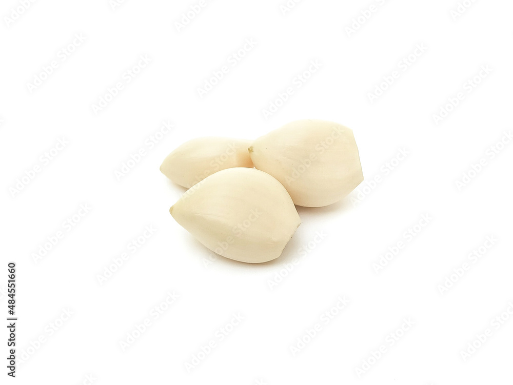 Spicy White Garlic Head with medicinal properties as herbs isolated on white background. Spicy White Garlic Head with medicinal properties as herbs isolated on white background.