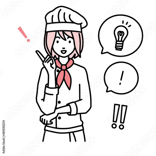 立って素晴らしいアイデアをひらめいた調理師の女性 フキダシに電球と感嘆符のセット