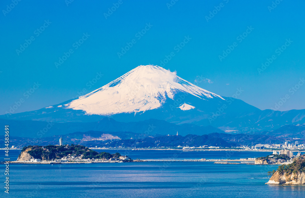 富士山と湘南海岸　冬景