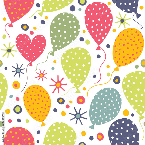 Seamless vector background with bright balloons.
