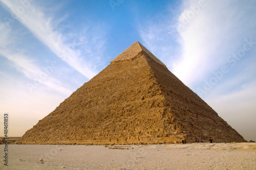 Famous world's ancient monument - a Pyramid of Giza. © Telsa